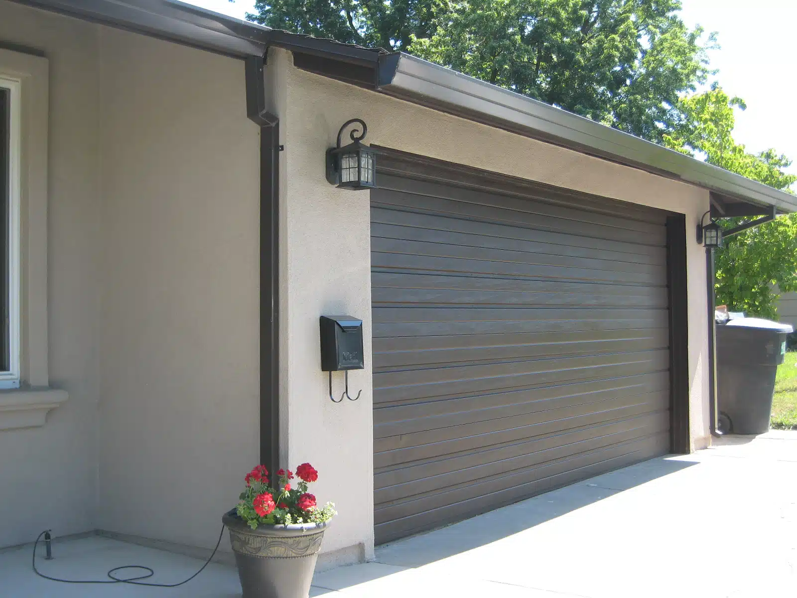 Siding and painting on residential home in Sacramento, CA.