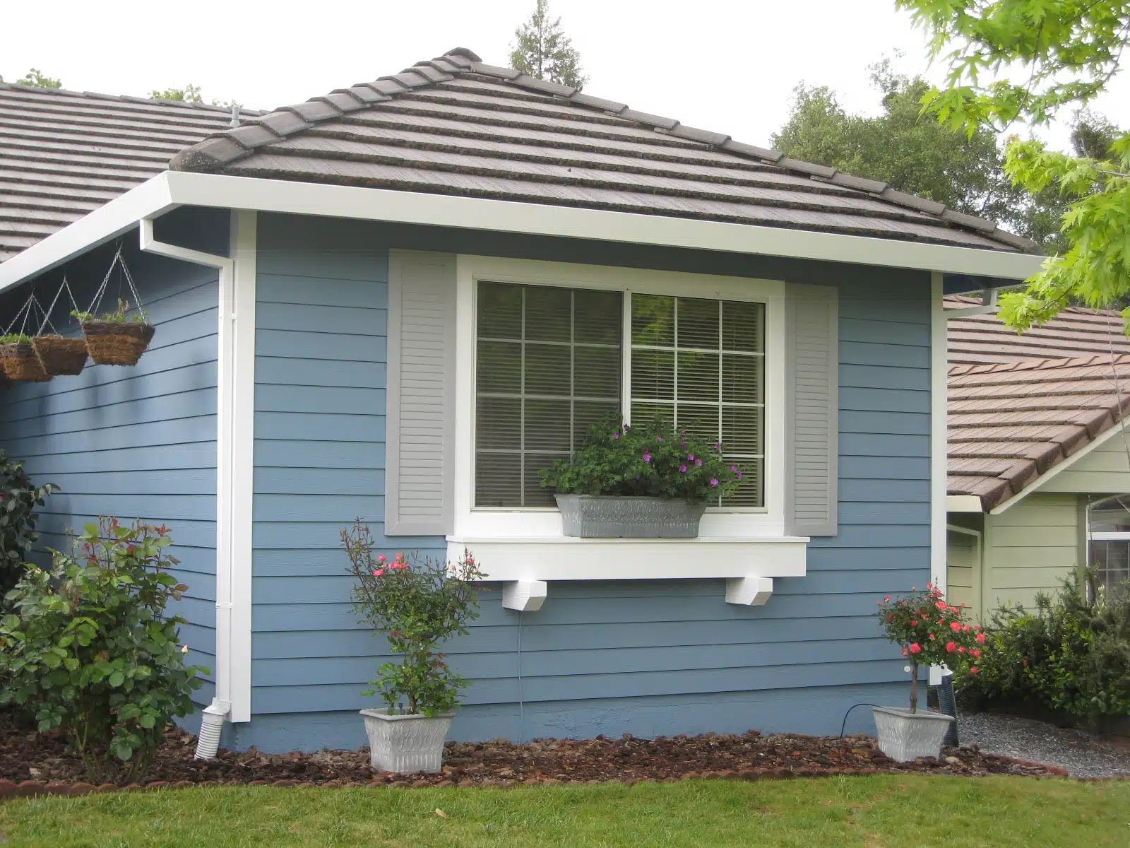 Side of residential home in Sacramento, CA.